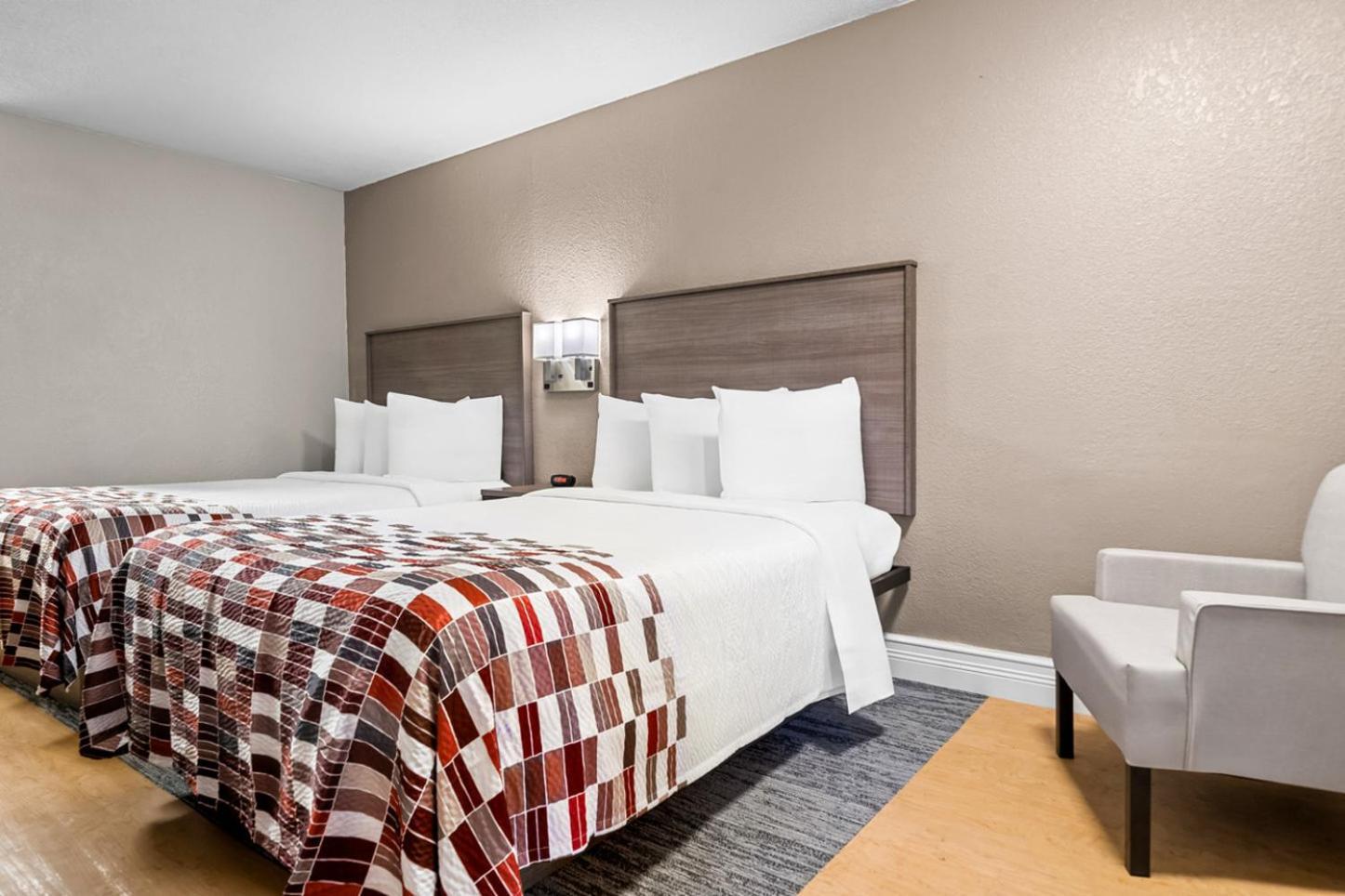 Red Roof Inn Tampa Fairgrounds - Casino Mango Dış mekan fotoğraf